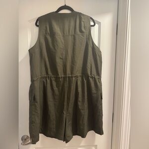 Old navy romper size 2x NWT